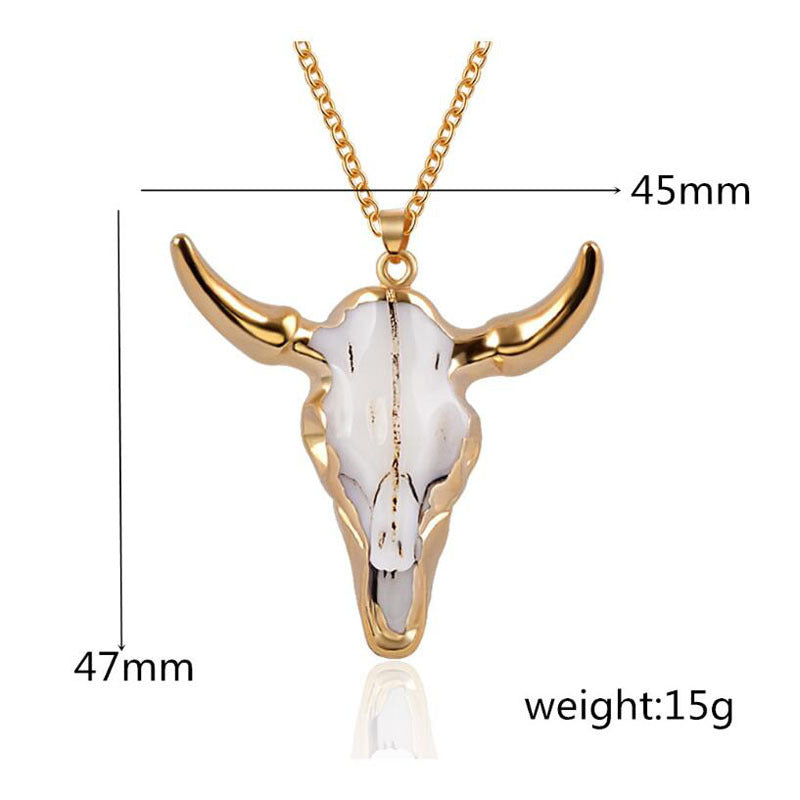 Stylish Goth Horn Skull Cow Necklace