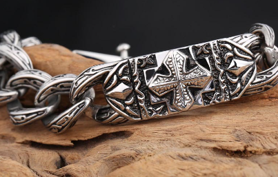 Emblem - Theme based Men's link Stainless Steel Bracelet